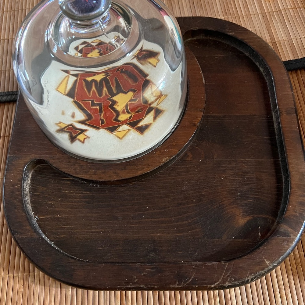 JERRY ABRAMS 1970’s WOODEN CHEESE AND CRACKER CHARCUTERIE BOARD WITH GLASS DOME